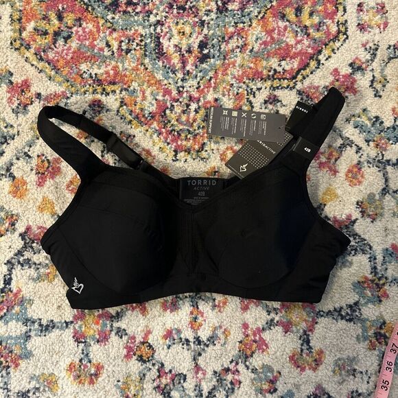 Torrid mid impact underwired sports bra 42B underwired convertible straps NWT - Picture 2 of 4